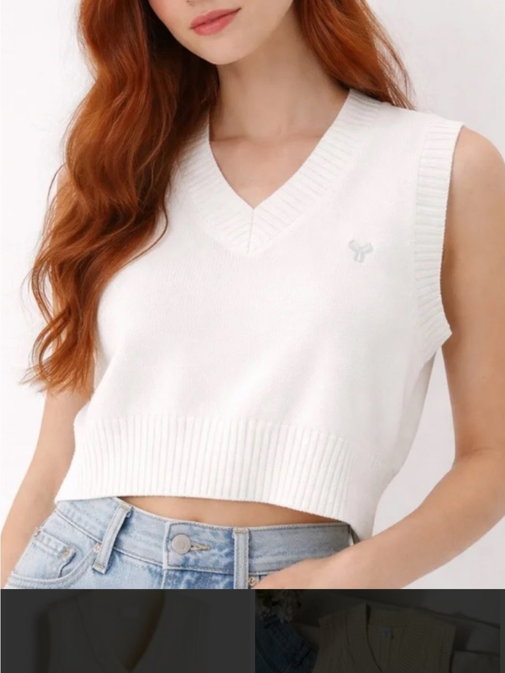 TNA White V-Neck Knit Cropped Tank